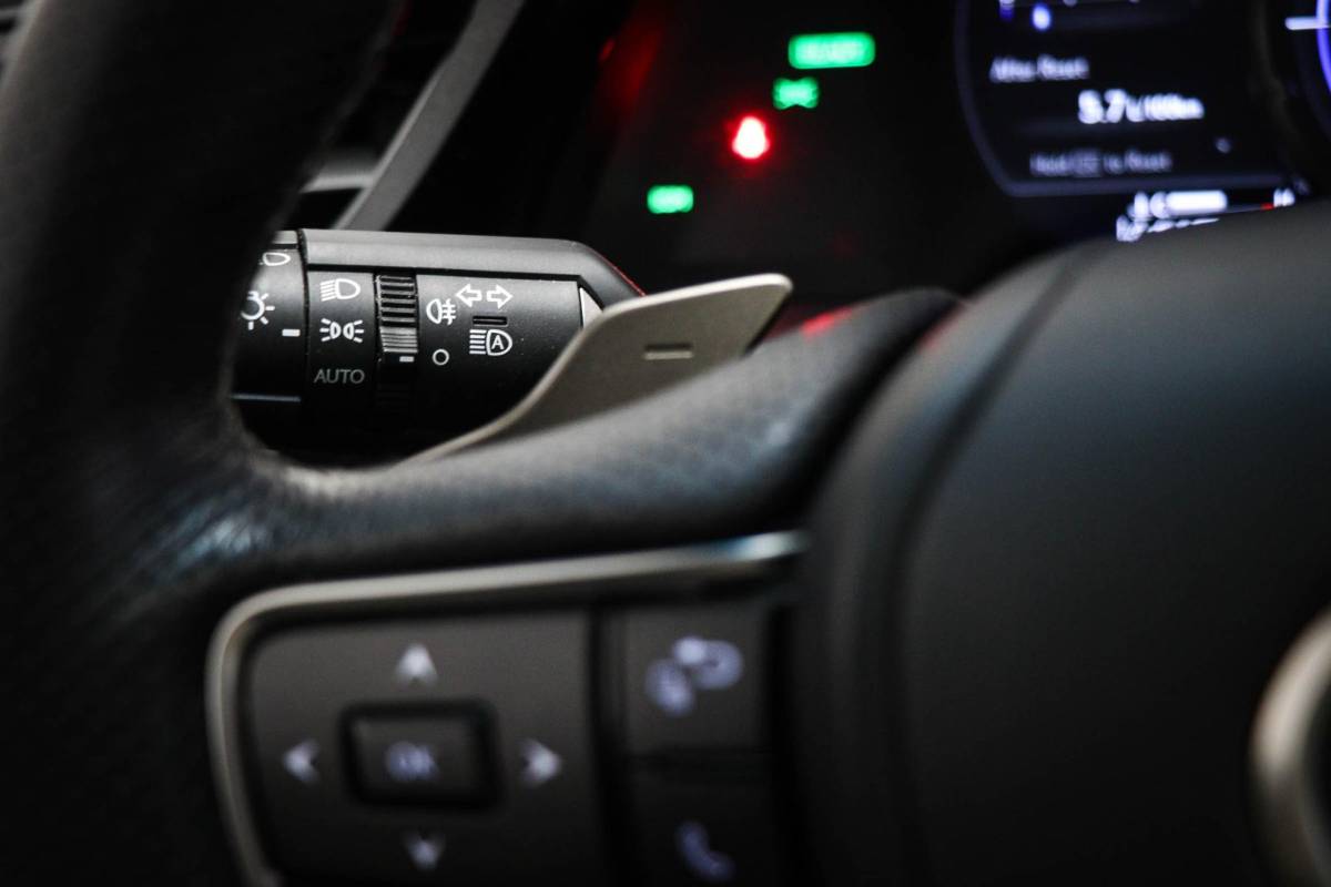 Lexus ES Lexus ES 300h F Sport Line | LEDER | HEAD UP | DAB | MARK LEVINSON