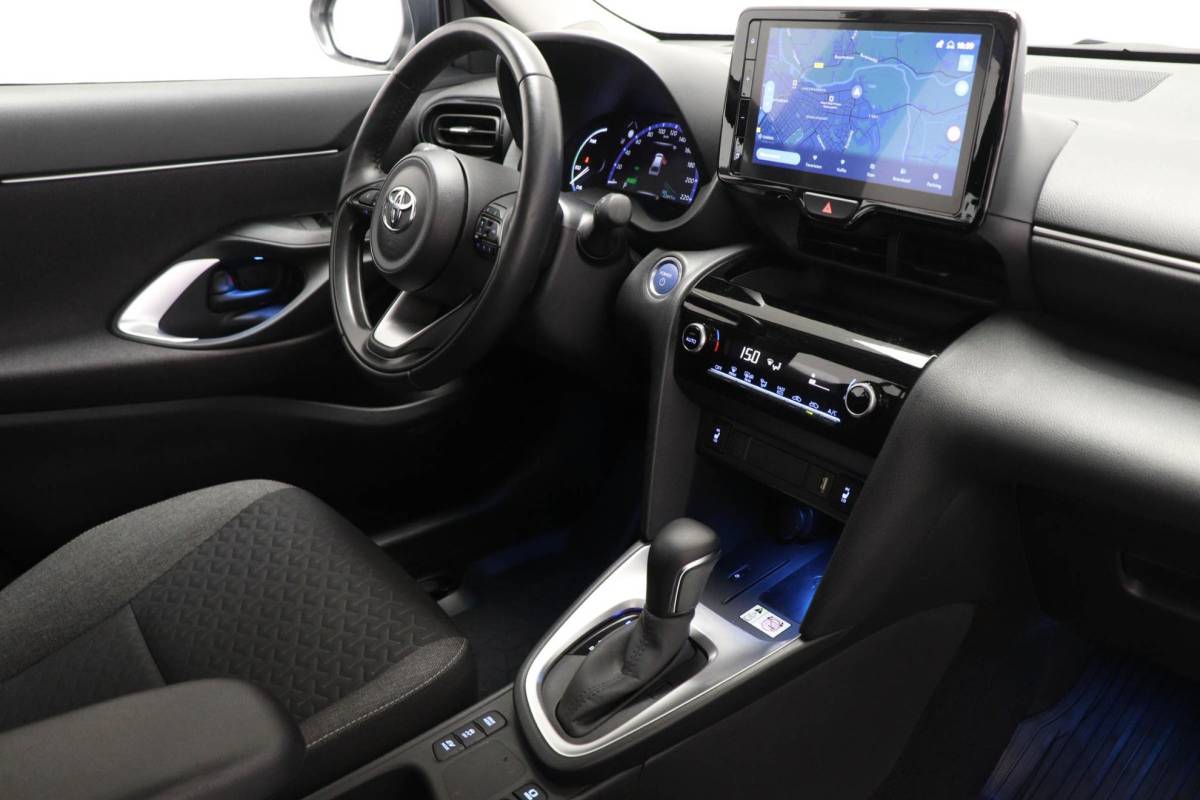 Toyota Yaris Cross Toyota Yaris Cross 1.5 Hybrid Dynamic | HEAD UP | STUURVERWARMING | NAVIGATIE | DAB | APPLE | CAMERA