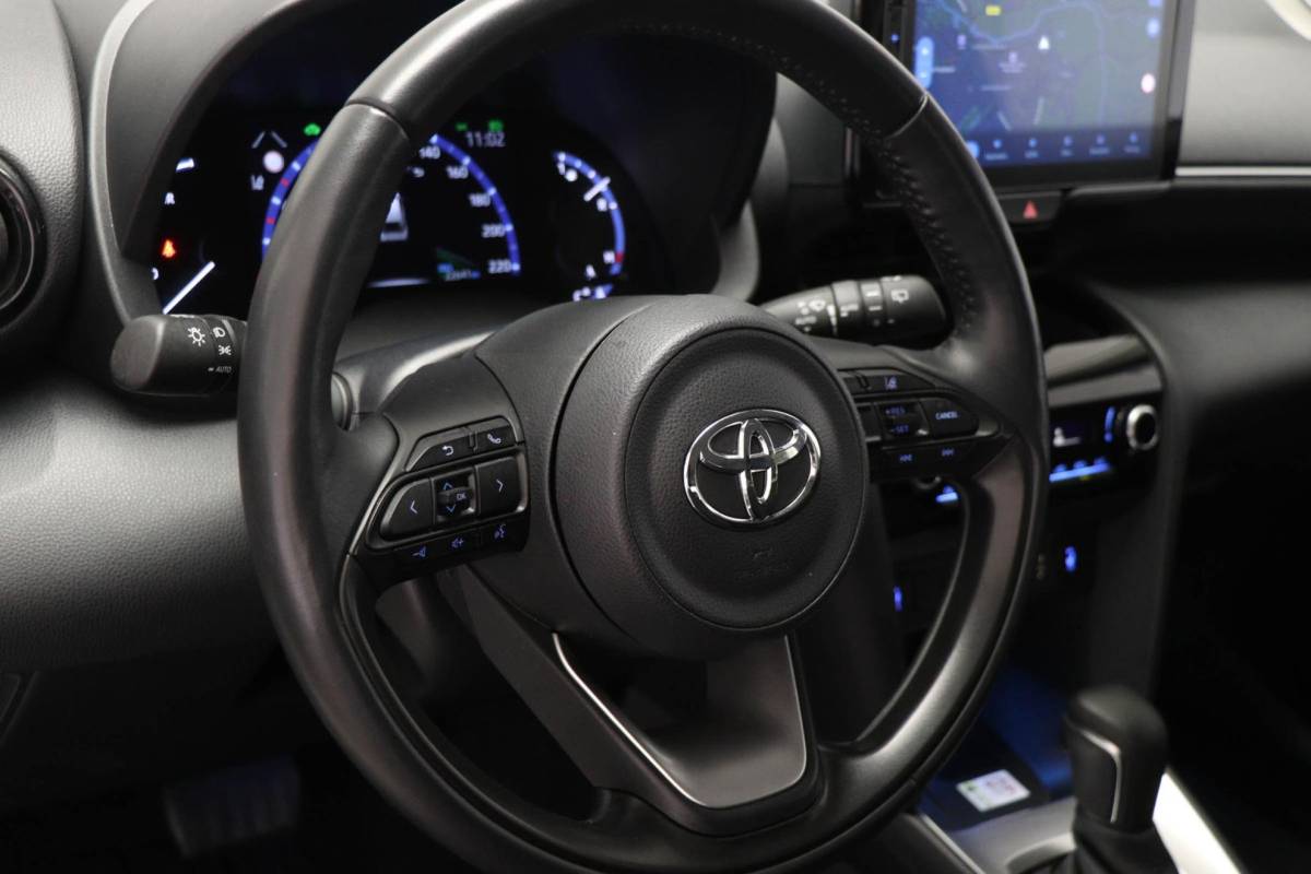 Toyota Yaris Cross Toyota Yaris Cross 1.5 Hybrid Dynamic | HEAD UP | STUURVERWARMING | NAVIGATIE | DAB | APPLE | CAMERA