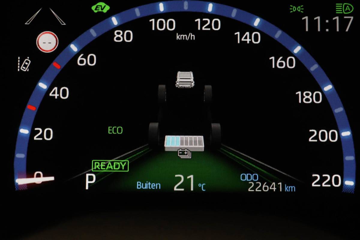 Toyota Yaris Cross Toyota Yaris Cross 1.5 Hybrid Dynamic | HEAD UP | STUURVERWARMING | NAVIGATIE | DAB | APPLE | CAMERA