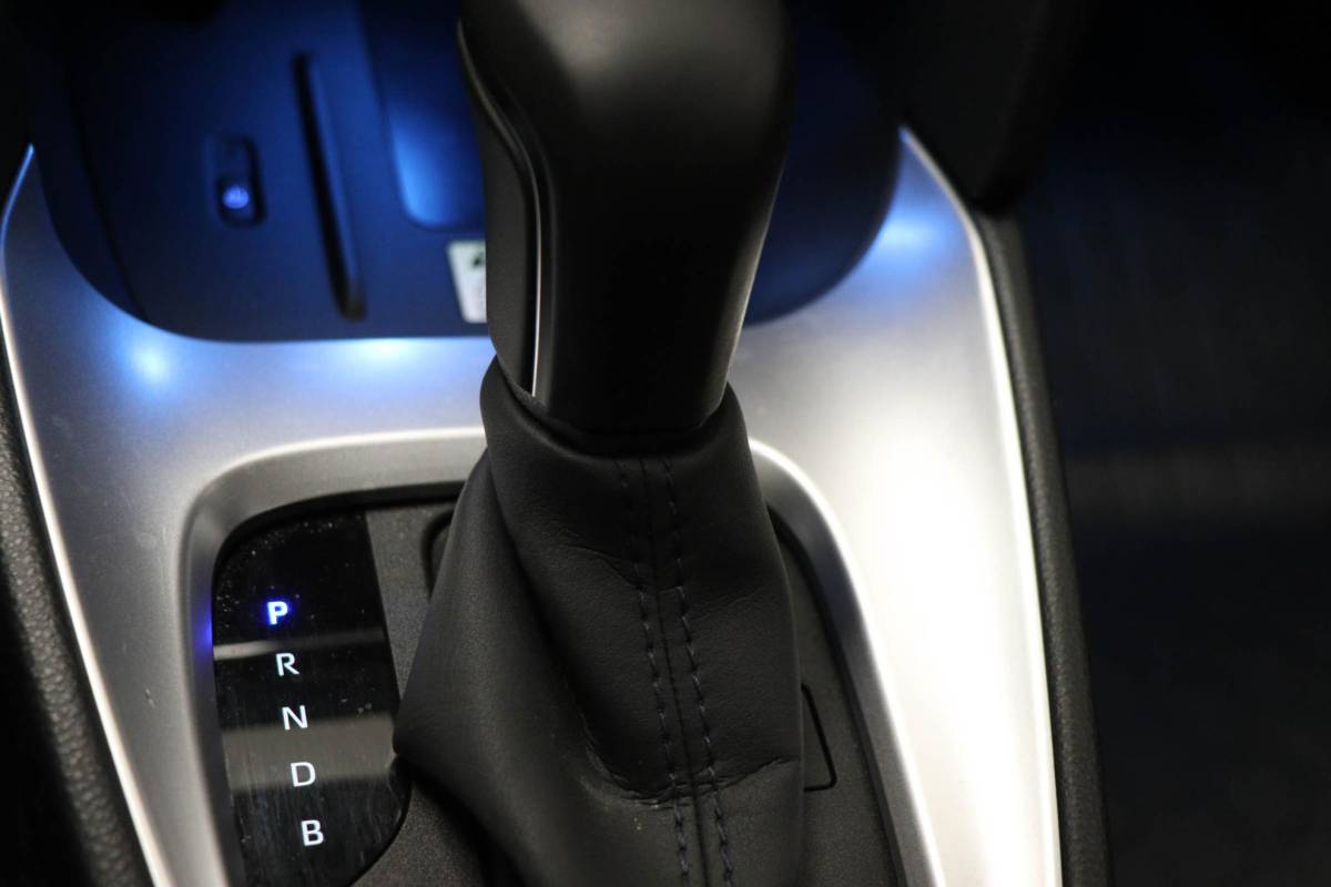 Toyota Yaris Cross Toyota Yaris Cross 1.5 Hybrid Dynamic | HEAD UP | STUURVERWARMING | NAVIGATIE | DAB | APPLE | CAMERA