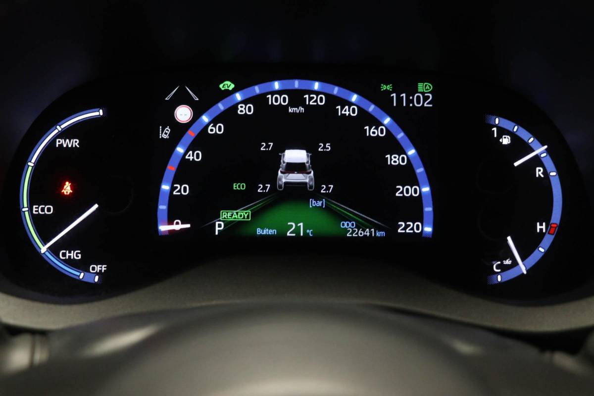 Toyota Yaris Cross Toyota Yaris Cross 1.5 Hybrid Dynamic | HEAD UP | STUURVERWARMING | NAVIGATIE | DAB | APPLE | CAMERA
