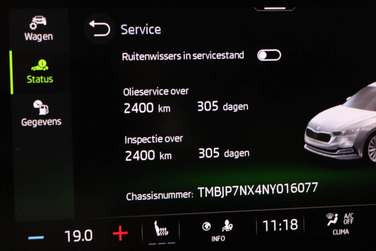 Škoda Octavia Skoda Octavia Combi 1.0 TSI Business Edition | STOELVERWARMING | DAB | APPLE | EASY OPEN | CAMERA | 17″