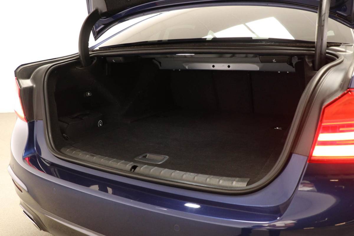 BMW 5 Serie BMW 5-serie 530e iPerformance M-Sport High Executive | COMFORT ACCES / PARKING- PACK | LEDER | CAMERA | 19″