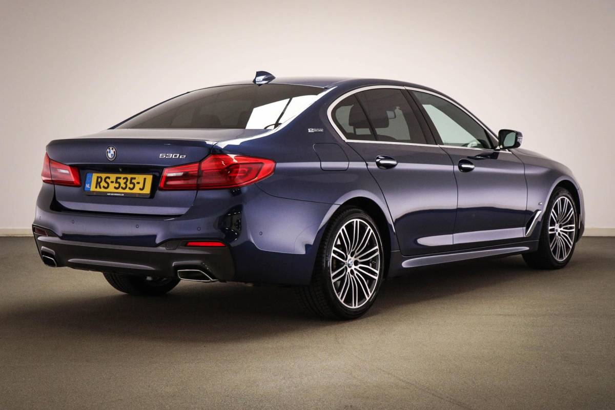 BMW 5 Serie BMW 5-serie 530e iPerformance M-Sport High Executive | COMFORT ACCES / PARKING- PACK | LEDER | CAMERA | 19″