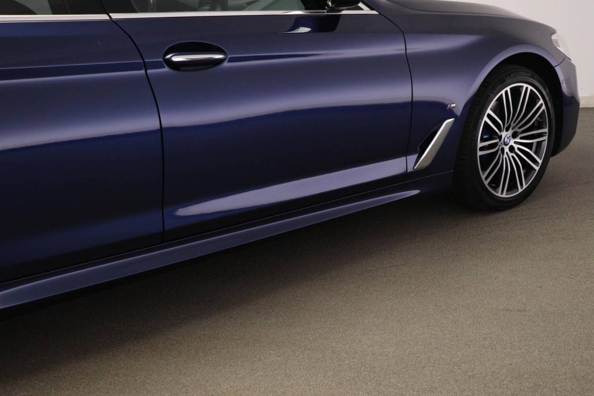 BMW 5 Serie BMW 5-serie 530e iPerformance M-Sport High Executive | COMFORT ACCES / PARKING- PACK | LEDER | CAMERA | 19″