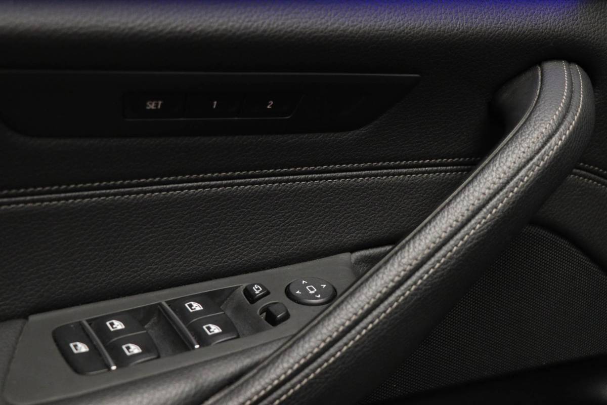 BMW 5 Serie BMW 5-serie 530e iPerformance M-Sport High Executive | COMFORT ACCES / PARKING- PACK | LEDER | CAMERA | 19″