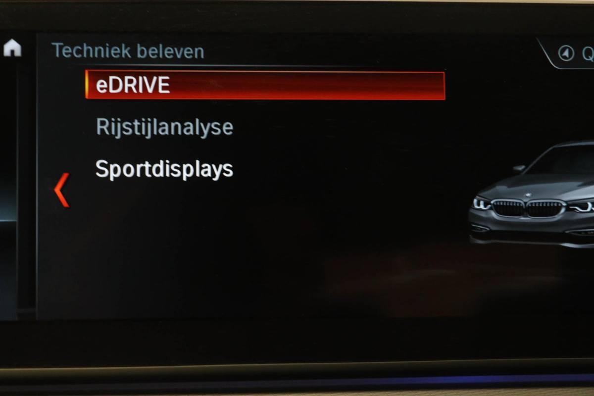 BMW 5 Serie BMW 5-serie 530e iPerformance M-Sport High Executive | COMFORT ACCES / PARKING- PACK | LEDER | CAMERA | 19″