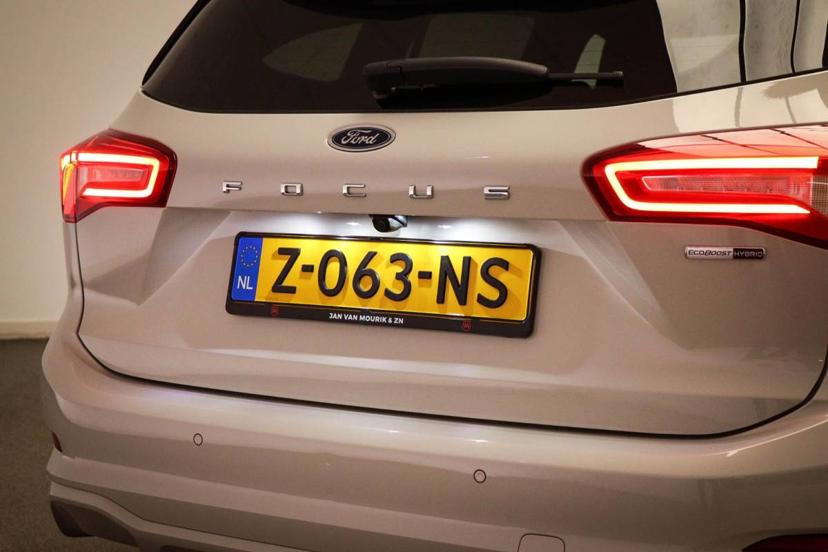 Ford Focus Ford Focus Wagon 1.0 EcoBoost Hybrid ST Line X Business | WINTER / AUDIO / TECHNOLOGY- PACK | DAB | APPLE | CAMERA
