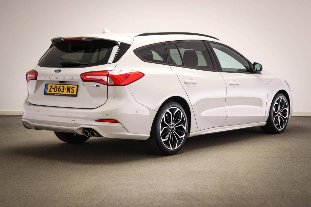 Ford Focus Ford Focus Wagon 1.0 EcoBoost Hybrid ST Line X Business | WINTER / AUDIO / TECHNOLOGY- PACK | DAB | APPLE | CAMERA