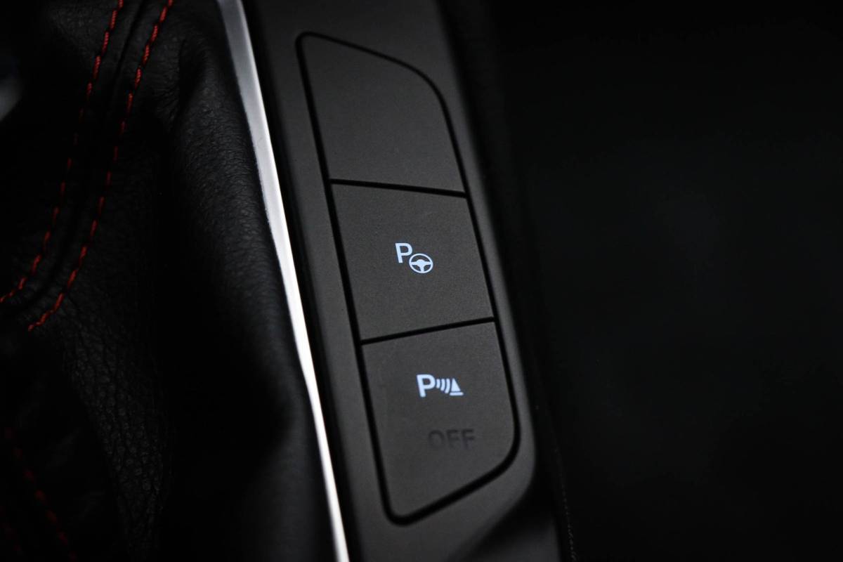 Ford Focus Ford Focus Wagon 1.0 EcoBoost Hybrid ST Line X Business | WINTER / AUDIO / TECHNOLOGY- PACK | DAB | APPLE | CAMERA