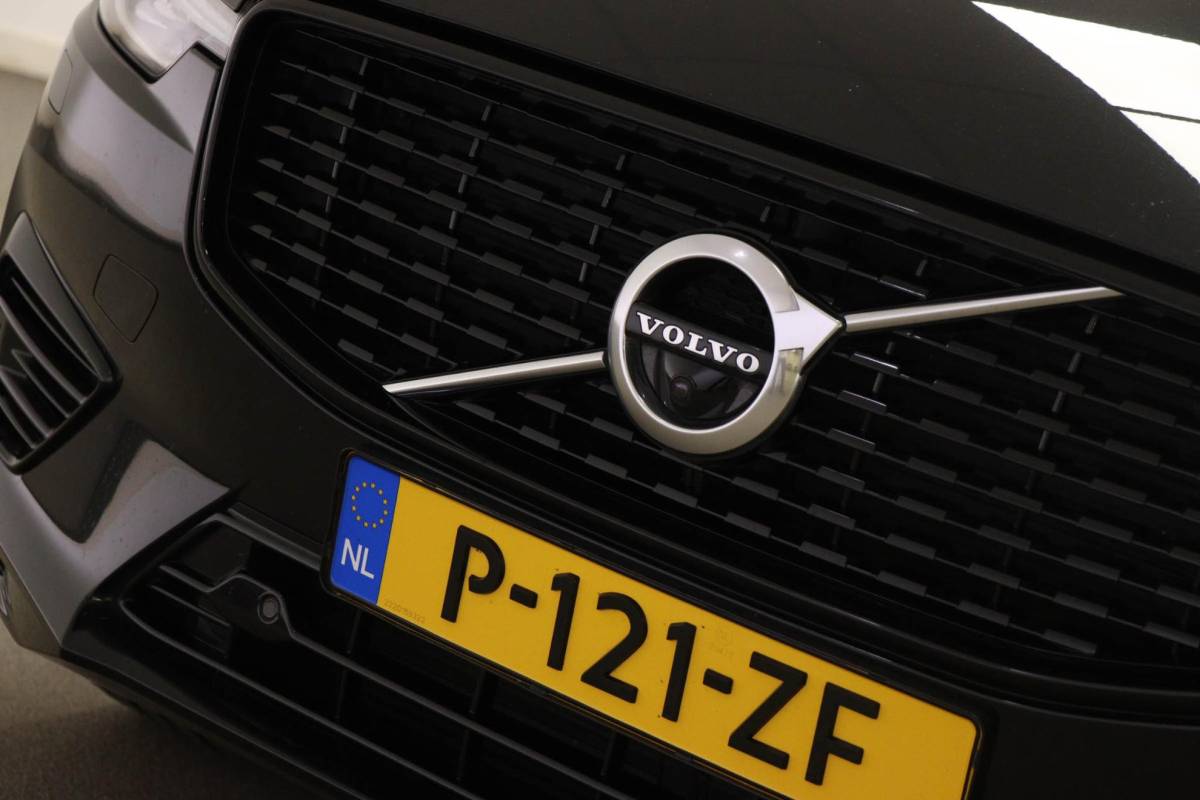 Volvo XC60 Volvo XC60 2.0 Recharge T6 AWD R-Design | PANORAMADAK | HEAD UP | 360 CAMERA | TREKHAAK | LIGHTNING / LOUNGE- PACK