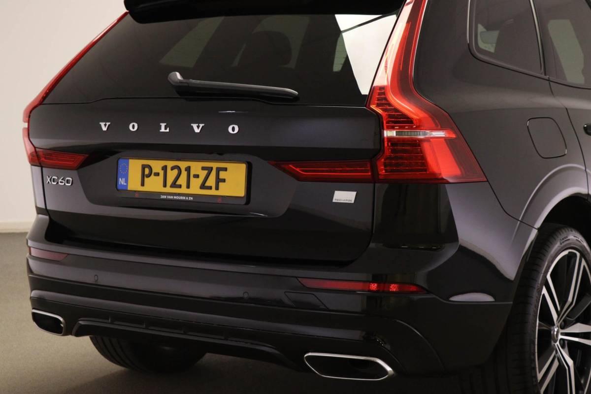 Volvo XC60 Volvo XC60 2.0 Recharge T6 AWD R-Design | PANORAMADAK | HEAD UP | 360 CAMERA | TREKHAAK | LIGHTNING / LOUNGE- PACK