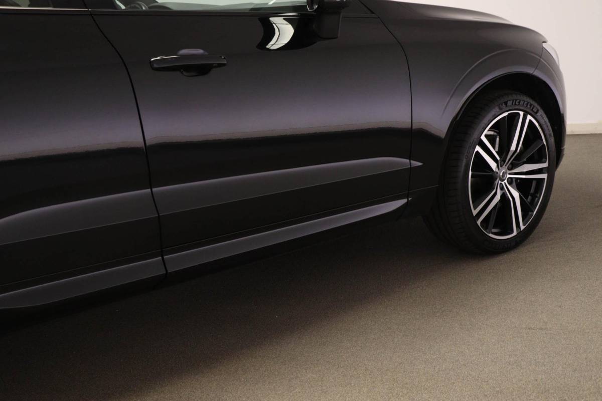 Volvo XC60 Volvo XC60 2.0 Recharge T6 AWD R-Design | PANORAMADAK | HEAD UP | 360 CAMERA | TREKHAAK | LIGHTNING / LOUNGE- PACK