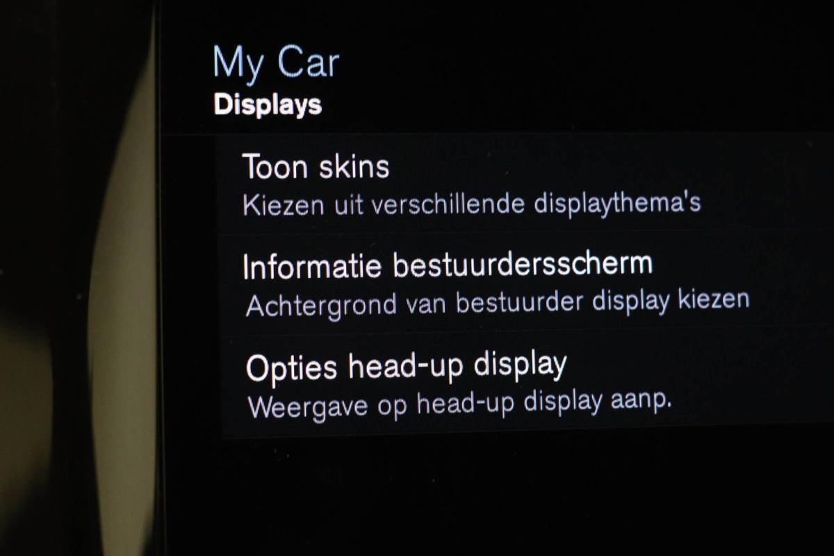 Volvo XC60 Volvo XC60 2.0 Recharge T6 AWD R-Design | PANORAMADAK | HEAD UP | 360 CAMERA | TREKHAAK | LIGHTNING / LOUNGE- PACK