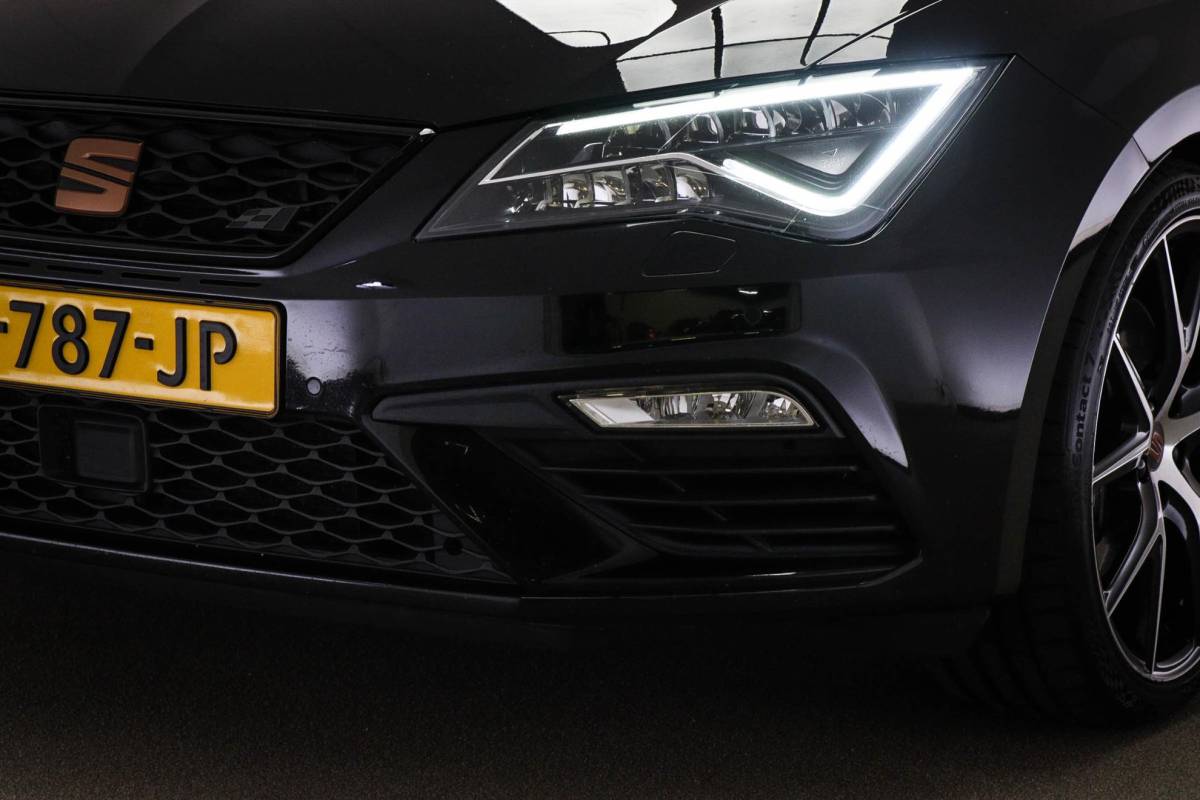 SEAT Leon SEAT Leon ST 2.0 TSI 4DRIVE CUPRA | PANORAMADAK | BEATS DAB | CAMERA | 19″