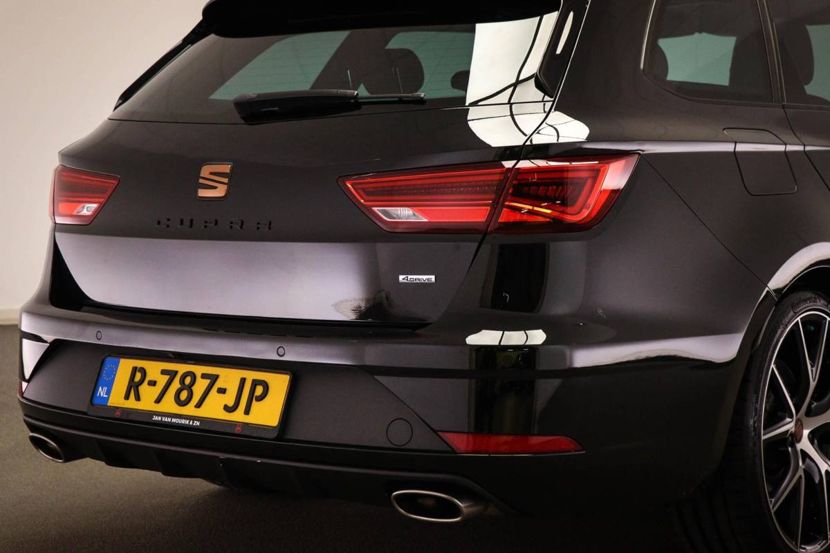 SEAT Leon SEAT Leon ST 2.0 TSI 4DRIVE CUPRA | PANORAMADAK | BEATS DAB | CAMERA | 19″