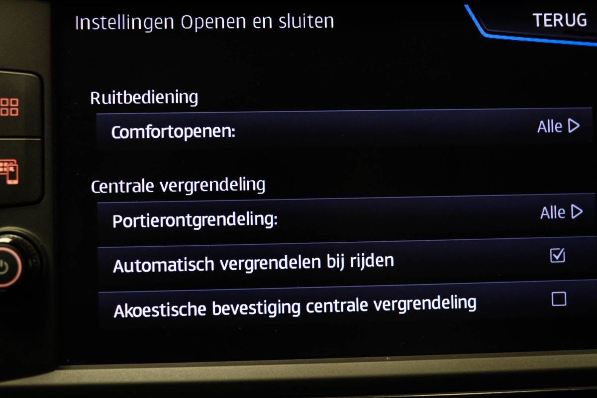 SEAT Leon SEAT Leon ST 2.0 TSI 4DRIVE CUPRA | PANORAMADAK | BEATS DAB | CAMERA | 19″