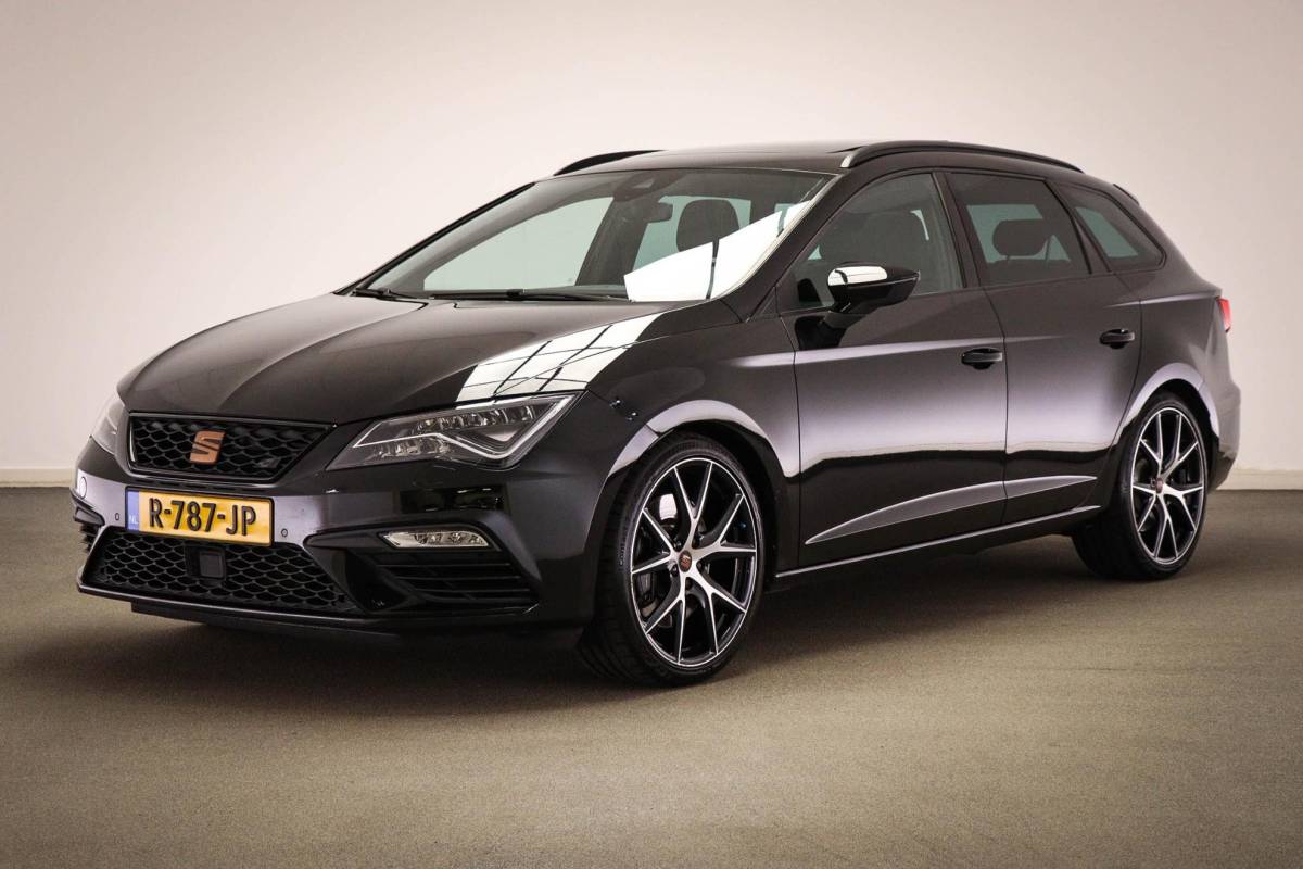 SEAT Leon SEAT Leon ST 2.0 TSI 4DRIVE CUPRA | PANORAMADAK | BEATS DAB | CAMERA | 19″
