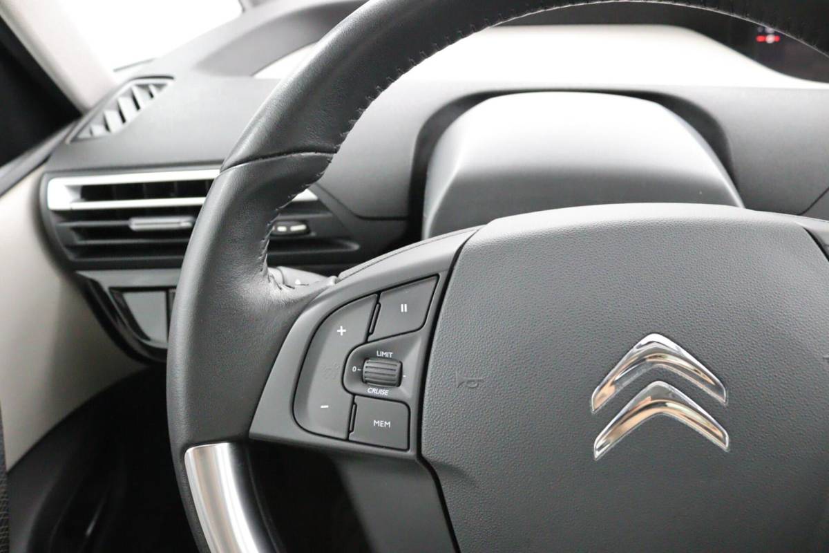 Citroën Grand C4 Spacetourer Citroen Grand C4 SpaceTourer 1.2 Business | 7-persoons! | Navigatie |