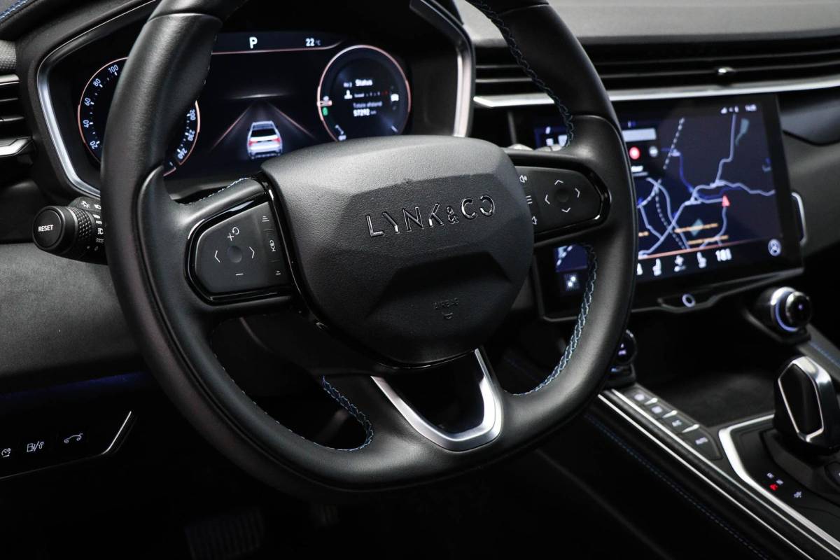 Lynk & Co 01 Lynk & Co 01 1.5 PHEV | PANORAMADAK | DAB | 360 CAMERA