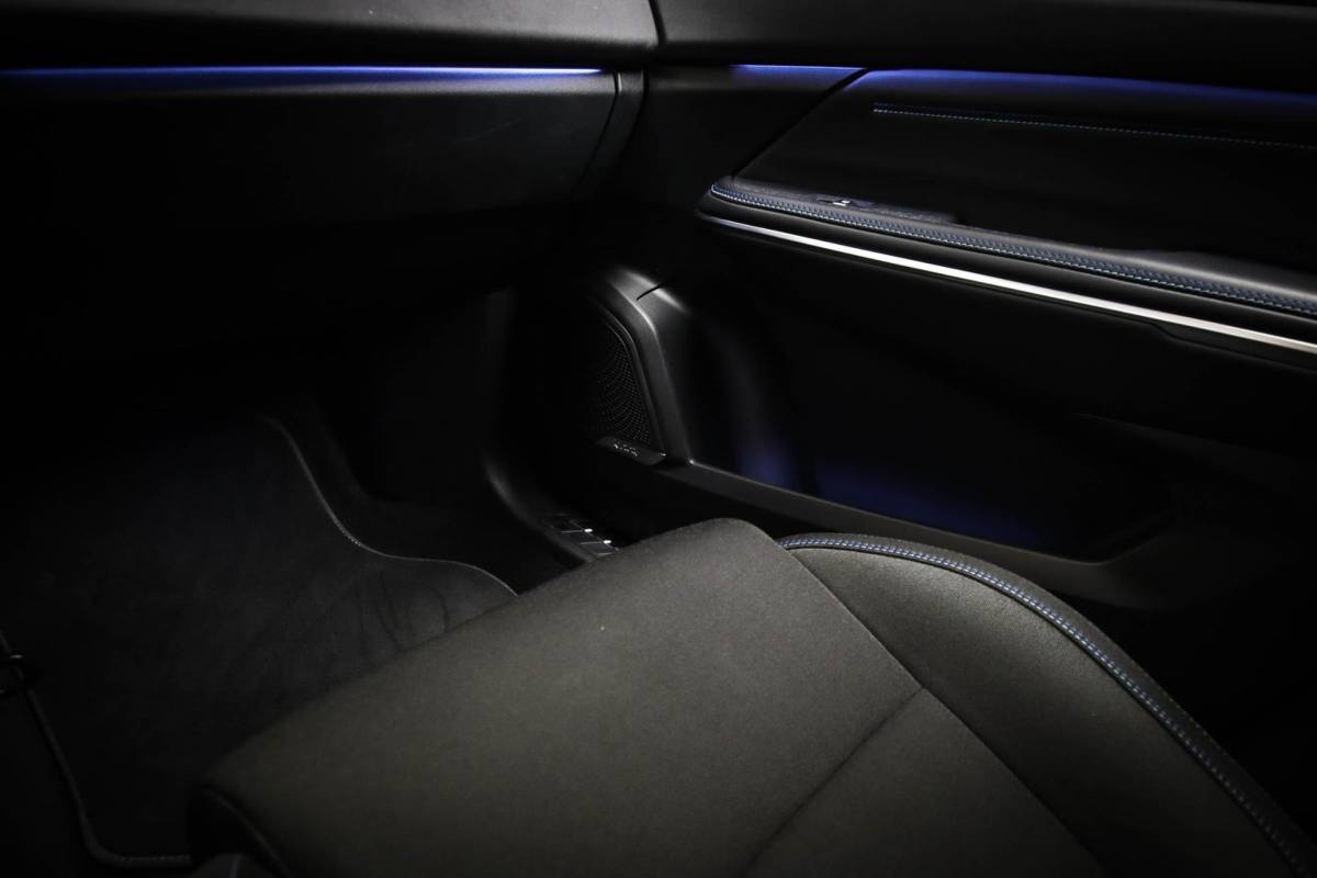 Lynk & Co 01 Lynk & Co 01 1.5 PHEV | PANORAMADAK | DAB | 360 CAMERA