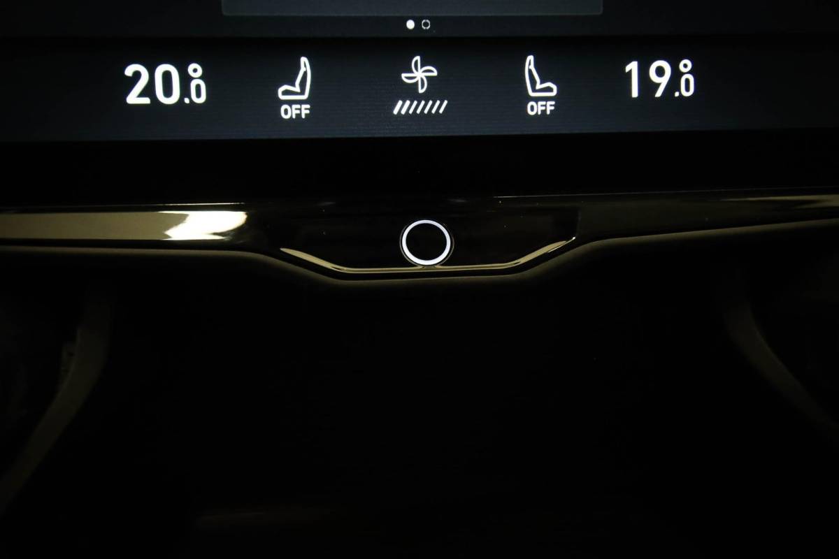 Lynk & Co 01 Lynk & Co 01 1.5 PHEV | PANORAMADAK | DAB | 360 CAMERA