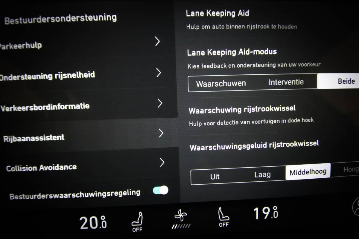 Lynk & Co 01 Lynk & Co 01 1.5 PHEV | PANORAMADAK | DAB | 360 CAMERA