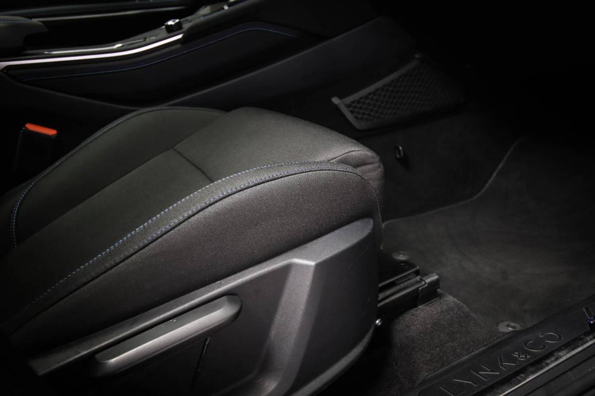 Lynk & Co 01 Lynk & Co 01 1.5 PHEV | PANORAMADAK | DAB | 360 CAMERA