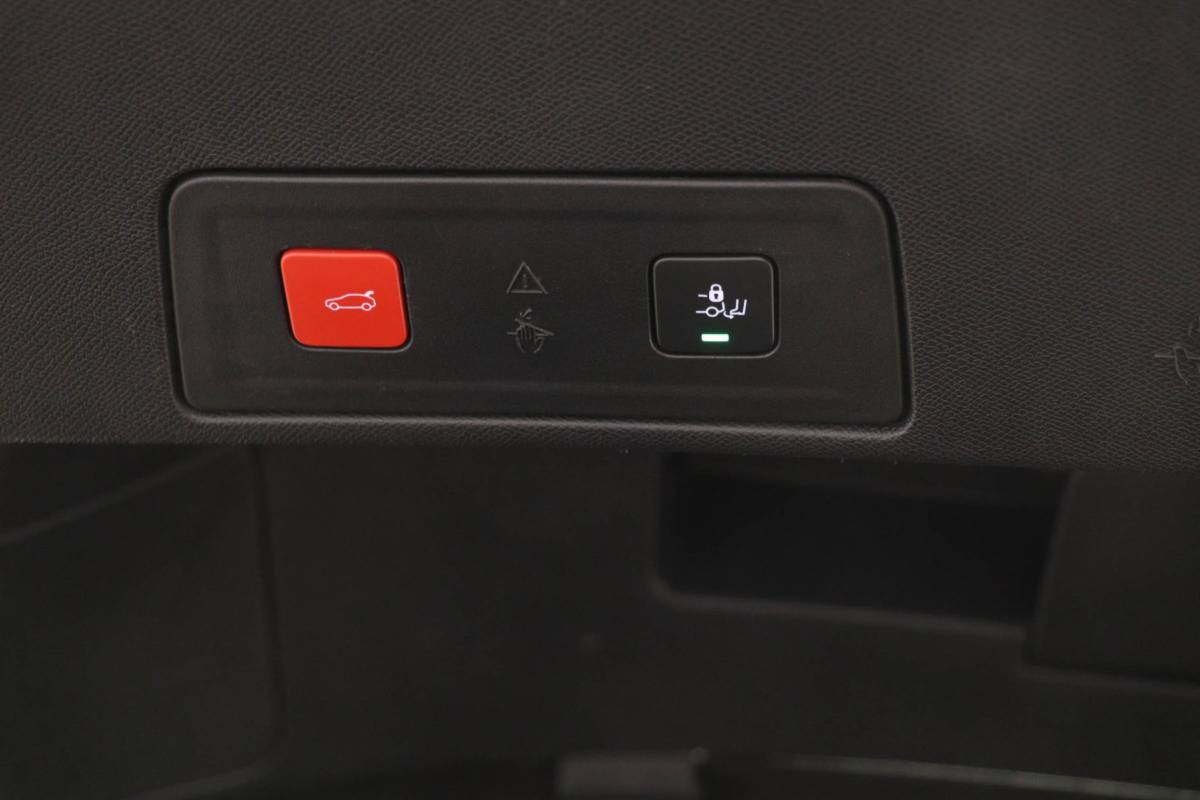 Peugeot 508 Peugeot 508 1.2 PureTech GT | STOELVERWARMING | DAB | APPLE | CAMERA | TREKHAAK