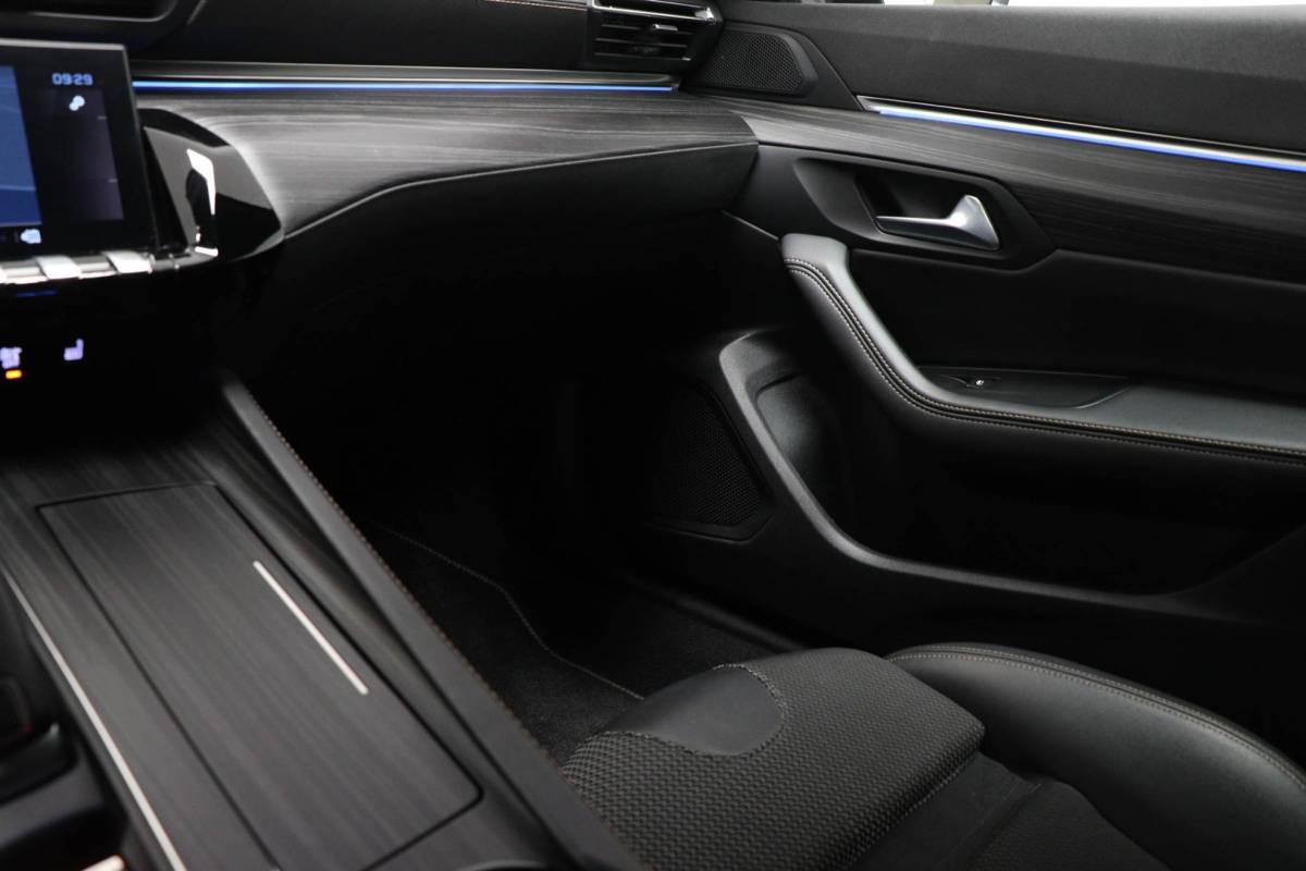 Peugeot 508 Peugeot 508 1.2 PureTech GT | STOELVERWARMING | DAB | APPLE | CAMERA | TREKHAAK