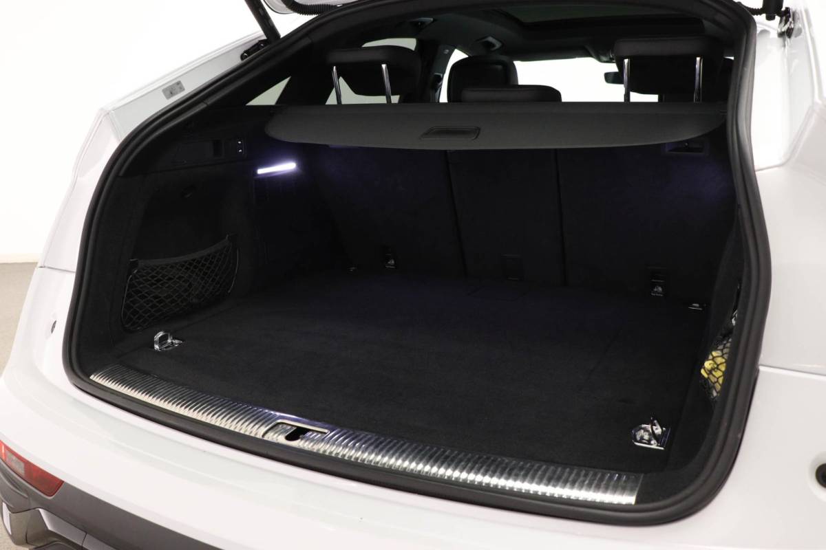 Audi Q5 Audi Q5 Sportback 55 TFSI e S edition | PANORAMADAK | LUCHTVERING | B&O DAB | APPLE | CAMERA | 20″ | S-LINE |