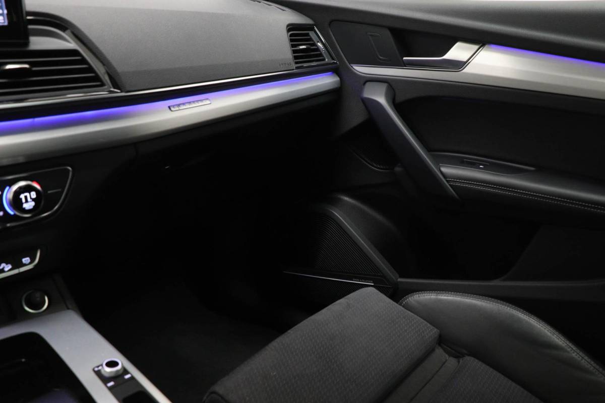 Audi Q5 Audi Q5 Sportback 55 TFSI e S edition | PANORAMADAK | LUCHTVERING | B&O DAB | APPLE | CAMERA | 20″ | S-LINE |