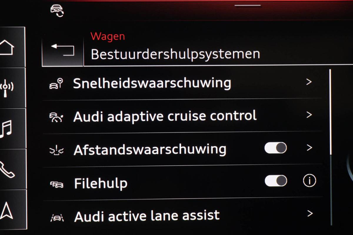 Audi Q5 Audi Q5 Sportback 55 TFSI e S edition | PANORAMADAK | LUCHTVERING | B&O DAB | APPLE | CAMERA | 20″ | S-LINE |