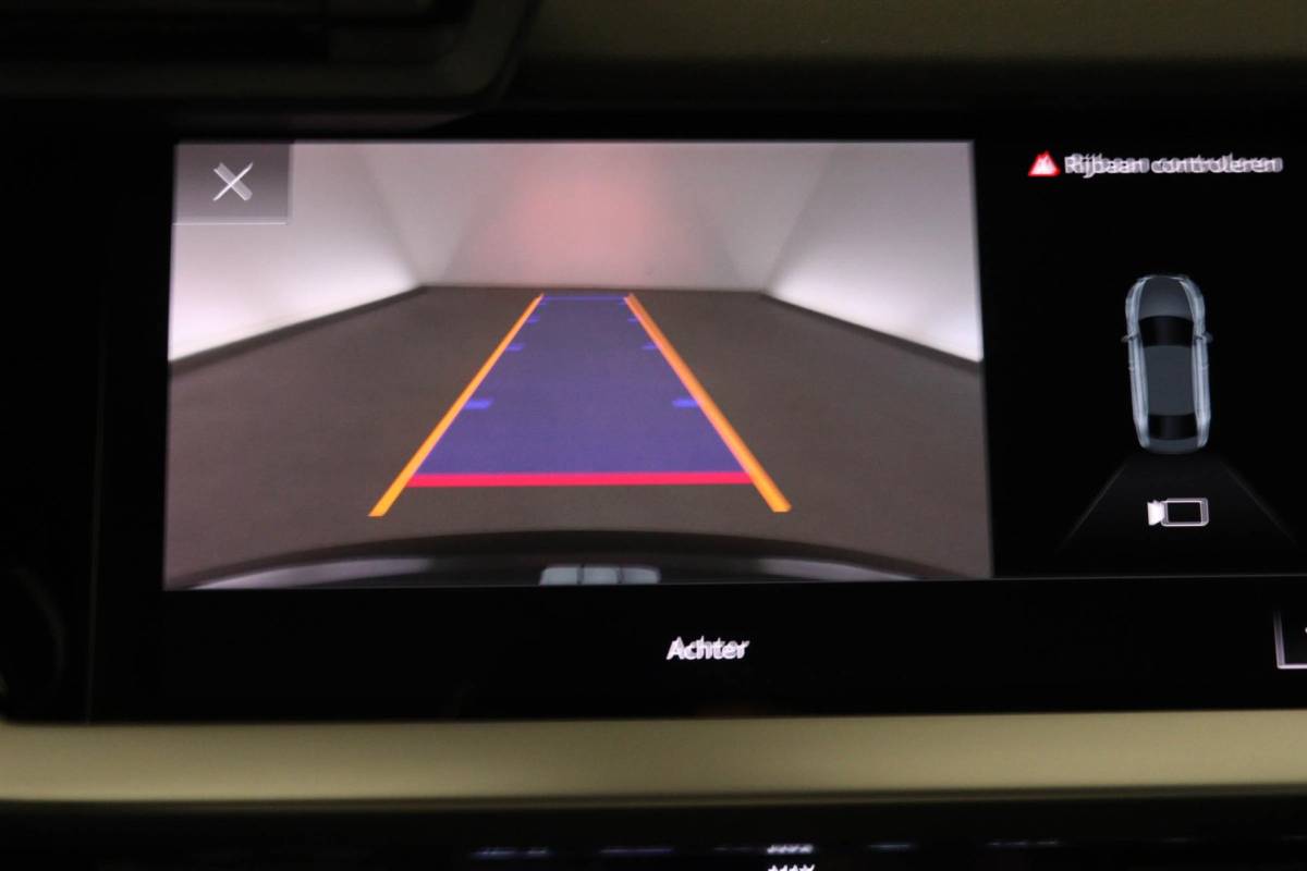 Audi A3 Audi A3 Limousine 30 TFSI S edition | VIRTUAL COCKPIT | CRUISE CONTROL ADAPTIEF | STOELVERWARMING