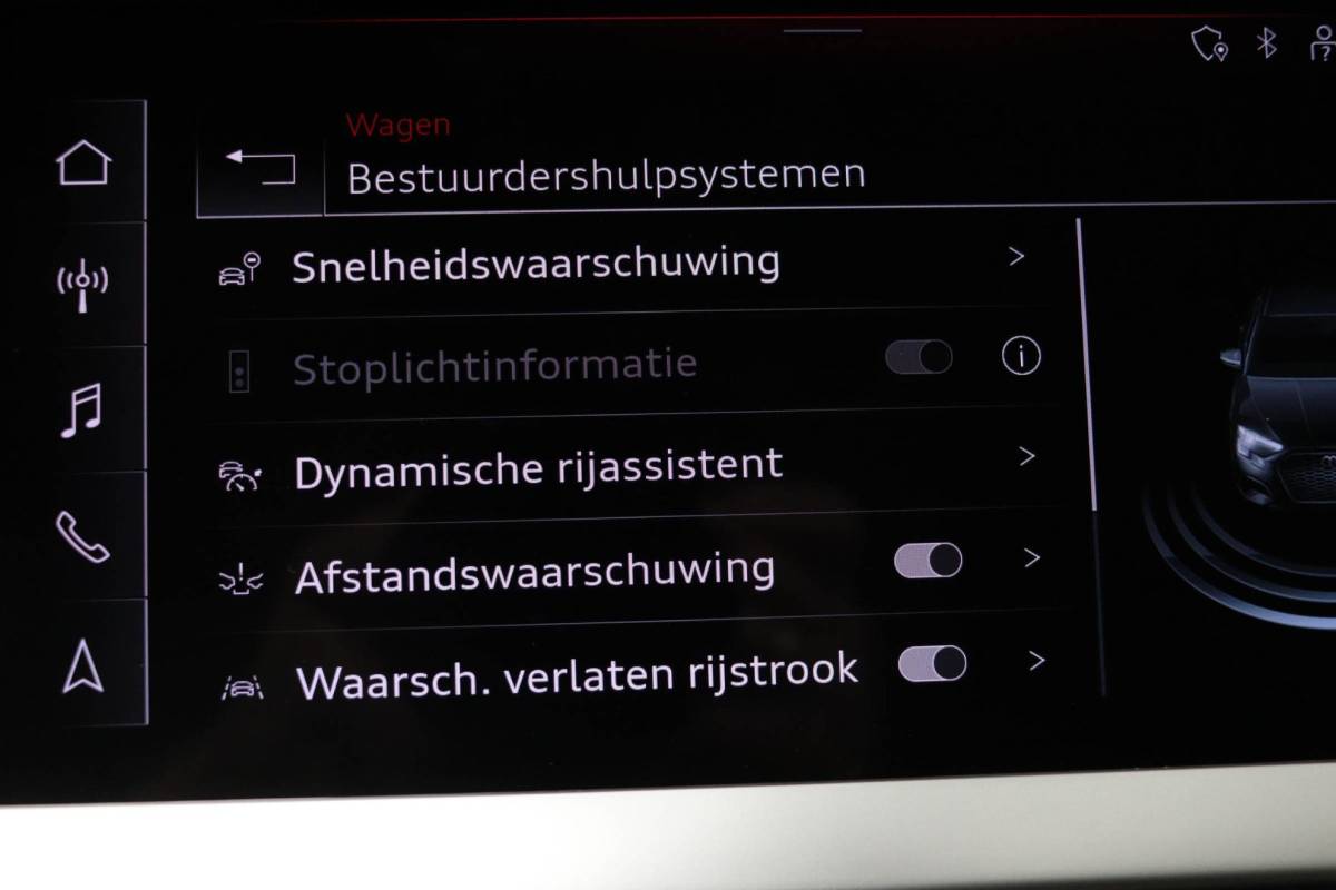 Audi A3 Audi A3 Limousine 30 TFSI S edition | VIRTUAL COCKPIT | CRUISE CONTROL ADAPTIEF | STOELVERWARMING