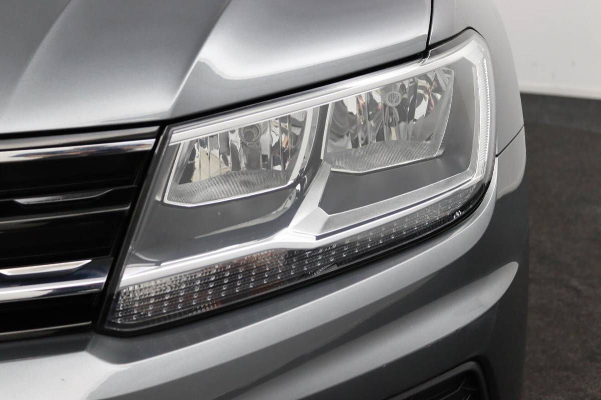 Volkswagen Tiguan Volkswagen Tiguan 1.5 TSI 150 PK DSG ACT Comfortline | Adaptive Cruise | Sensoren |