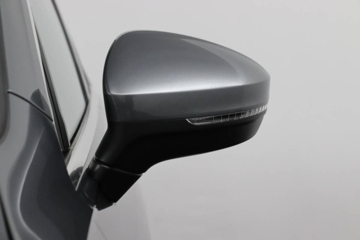 Volkswagen Tiguan Volkswagen Tiguan 1.5 TSI 150 PK DSG ACT Comfortline | Adaptive Cruise | Sensoren |