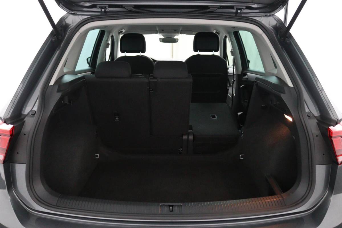 Volkswagen Tiguan Volkswagen Tiguan 1.5 TSI 150 PK DSG ACT Comfortline | Adaptive Cruise | Sensoren |