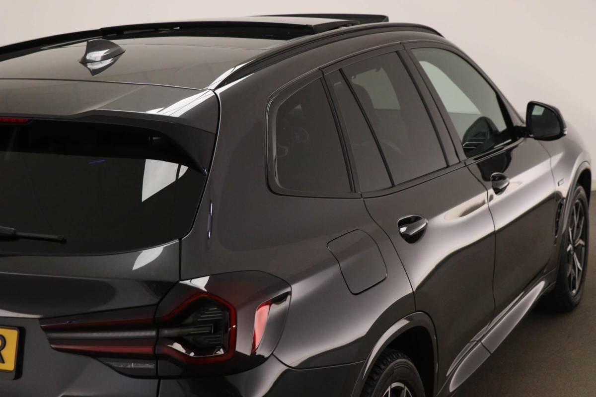BMW X3 BMW X3 xDrive30e M-Sport High Executive | M SPORT PACK | PANORAMADAK | LEDER