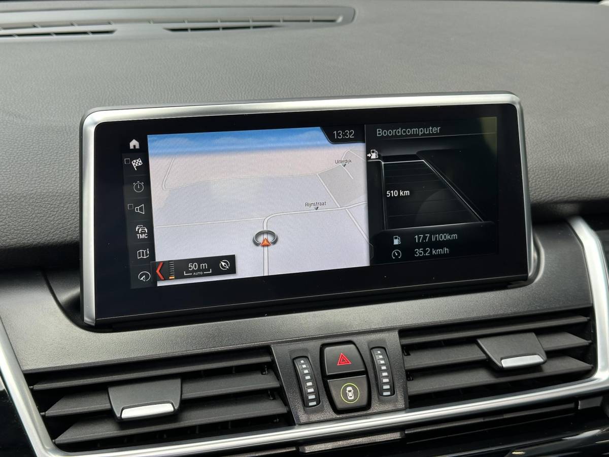 BMW 2 Serie BMW 2-serie Active Tourer 218i High Executive Edition | panoramadak | Leder |