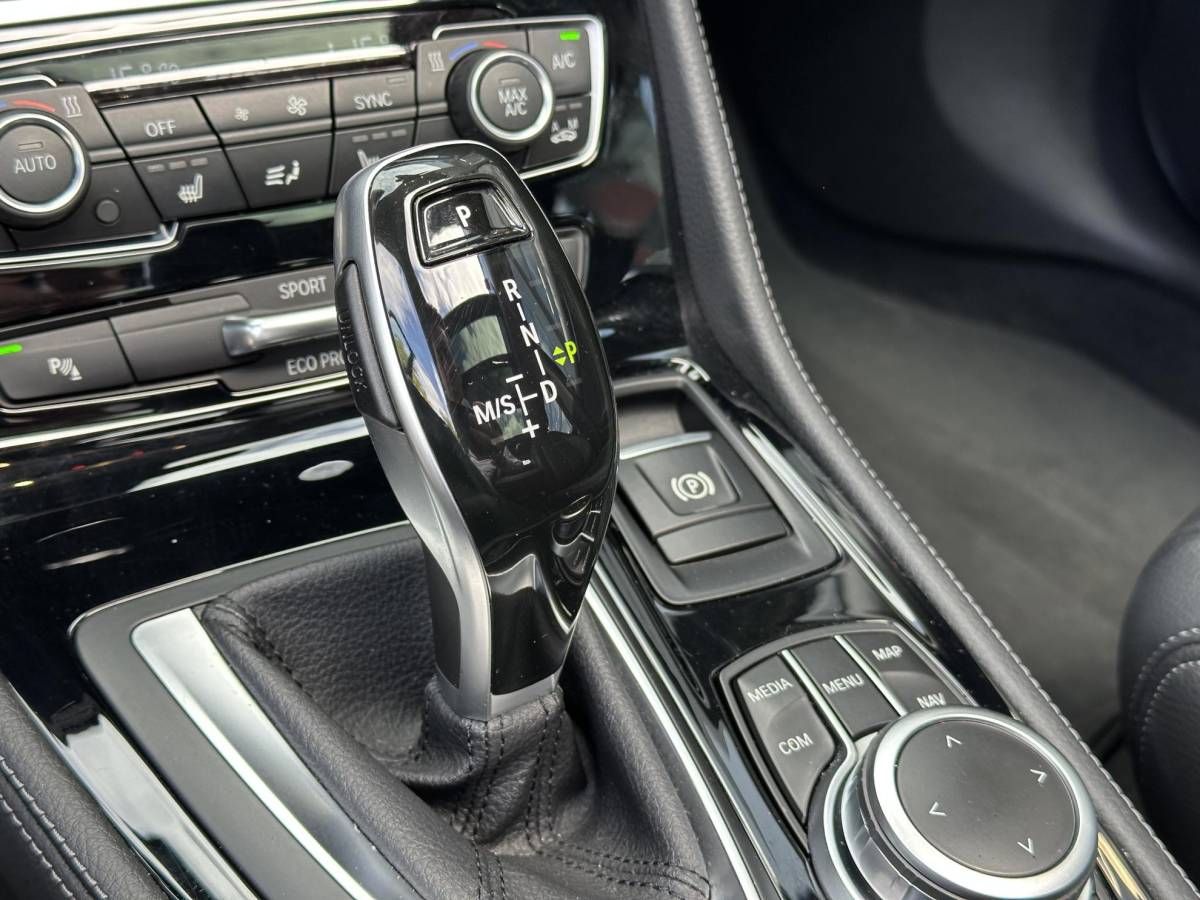 BMW 2 Serie BMW 2-serie Active Tourer 218i High Executive Edition | panoramadak | Leder |