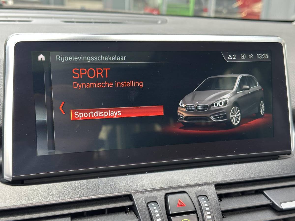 BMW 2 Serie BMW 2-serie Active Tourer 218i High Executive Edition | panoramadak | Leder |
