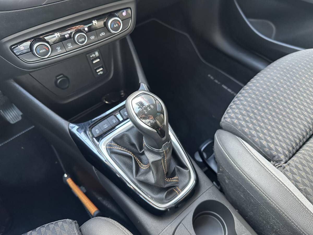 Opel Crossland X Opel Crossland X 1.2 Turbo Innovation | Camera | Apple carplay | Trekhaak