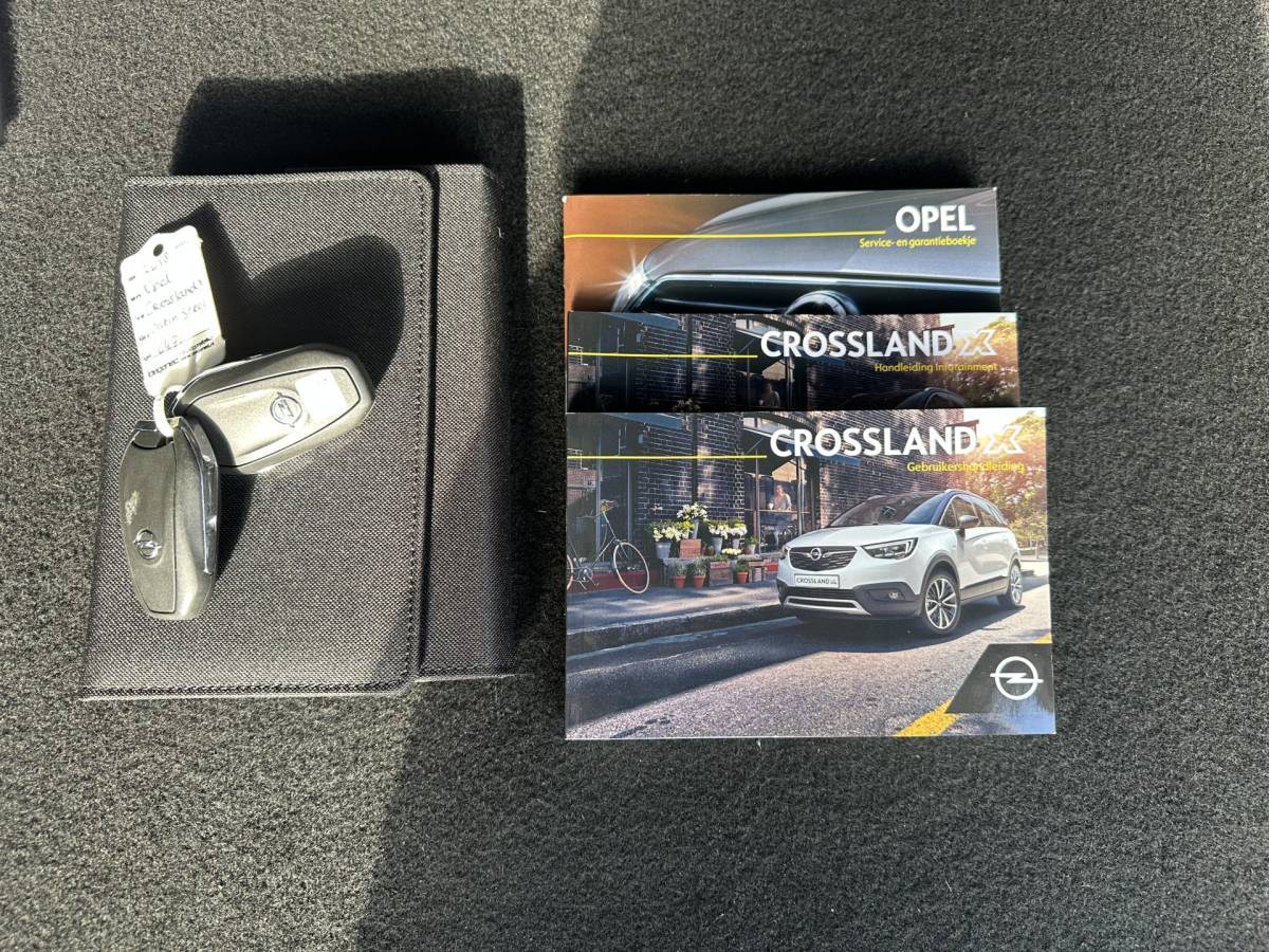 Opel Crossland X Opel Crossland X 1.2 Turbo Innovation | Camera | Apple carplay | Trekhaak