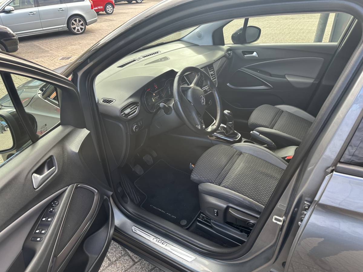 Opel Crossland X Opel Crossland X 1.2 Turbo Innovation | Camera | Apple carplay | Trekhaak