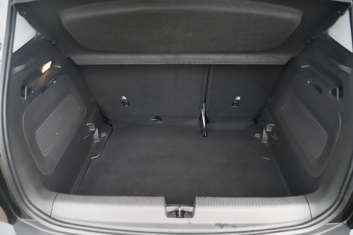 Opel Crossland Opel Crossland 1.2 Turbo GS Line 131PK Automaat NIEUW MODEL Winter Pakket Navigatie Achteruitrijcamera Climate Cruise Control 16 inch Parkeersensoren