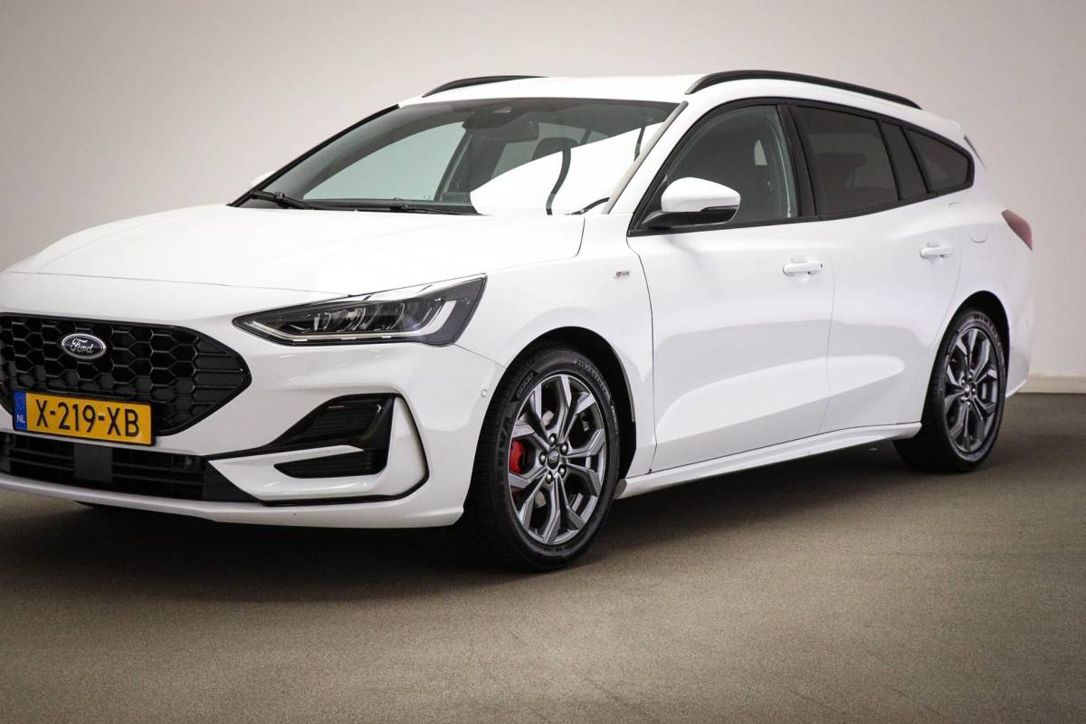 Ford Focus Ford Focus Wagon 1.0 EcoBoost Hybrid ST Line X | WINTER / DRIVER ASSISTANCE- PACK | DAB | APPLE | CAMERA