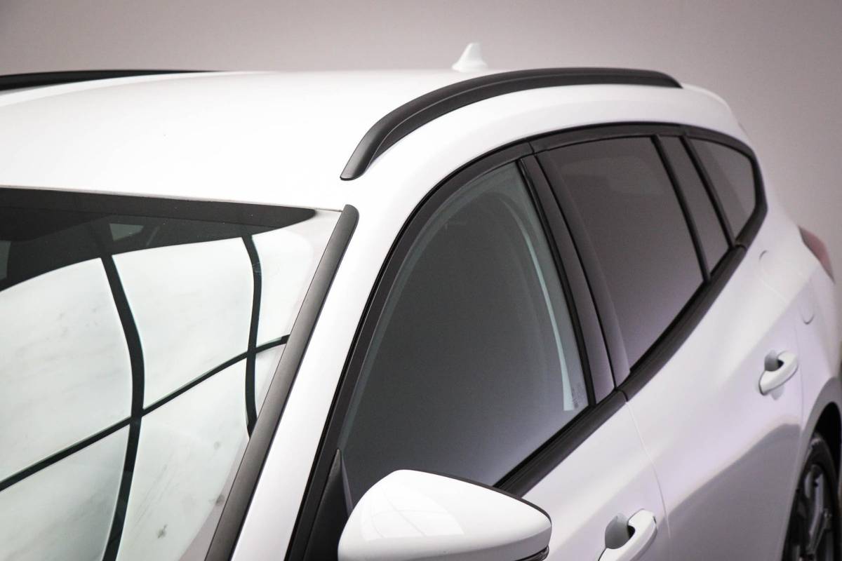 Ford Focus Ford Focus Wagon 1.0 EcoBoost Hybrid ST Line X | WINTER / DRIVER ASSISTANCE- PACK | DAB | APPLE | CAMERA