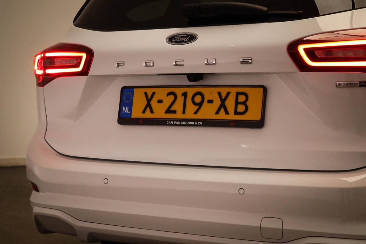 Ford Focus Ford Focus Wagon 1.0 EcoBoost Hybrid ST Line X | WINTER / DRIVER ASSISTANCE- PACK | DAB | APPLE | CAMERA